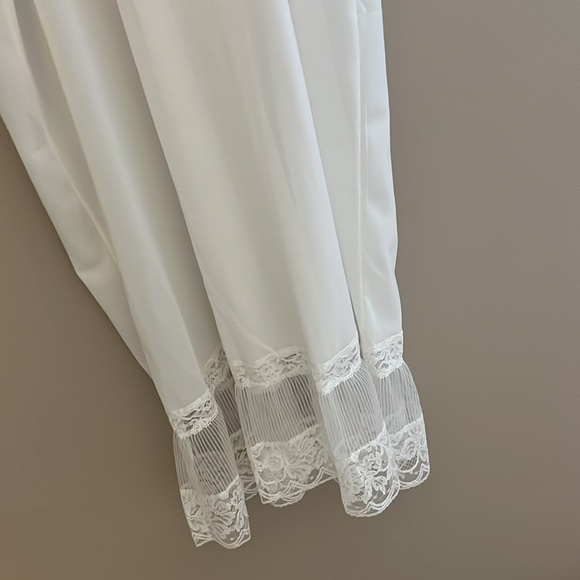 Vintage Betty Ray Chemise Full Slip White Nylon Size S‎ - Picture 6 of 14